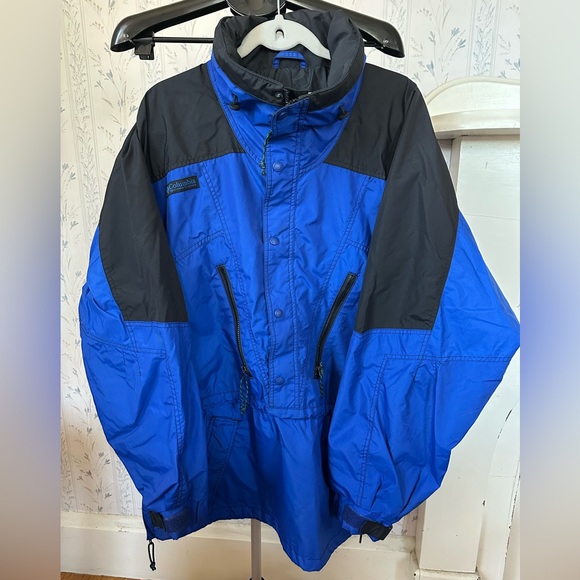 Columbia Men's Pullover Windbreaker